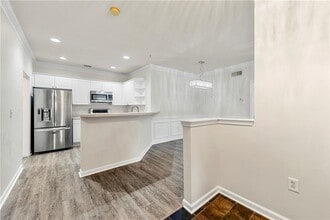 2400 Cumberland Pkwy SE in Atlanta, GA - Building Photo - Building Photo