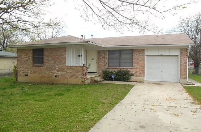 1505 Connell Dr