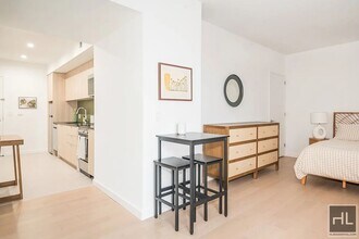 975 Nostrand Ave in Brooklyn, NY - Building Photo - Building Photo