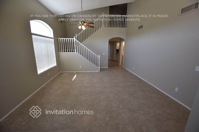 1618 E Daniella Dr in San Tan Valley, AZ - Foto de edificio - Building Photo