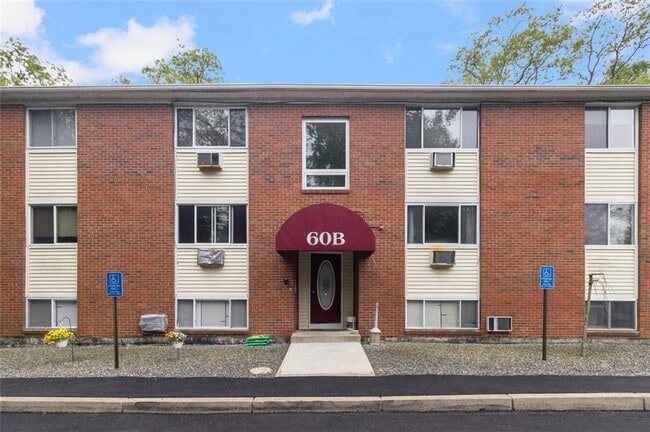 60B Bethel St in Cranston, RI - Building Photo - Building Photo