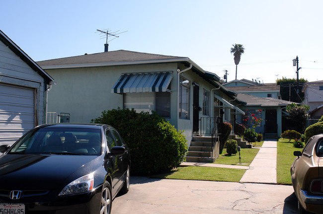 810 N Market St in Inglewood, CA - Building Photo - Building Photo