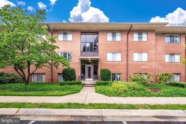 property at 10316 Rockville Pike