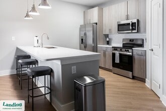 10800 Colonial Gtwy Dr, Unit 1-408 in Ft. Myers, FL - Building Photo - Building Photo