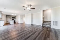 5108 Apsley Dr photo'