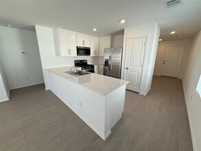 1026 Soapstone Pass in Maxwell, TX - Building Photo - Building Photo