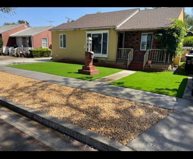 property at 344 E 63rd St