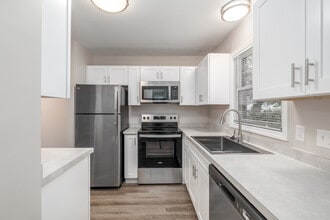 The Meadows at Ithaca Townhomes in Ithaca, NY - Building Photo - Interior Photo