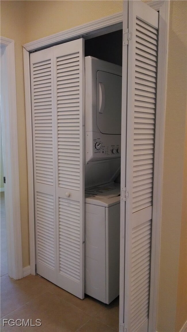 8416 Bernwood Cove Loop