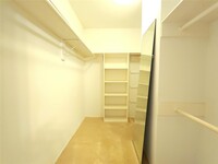 2506 Bering Dr photo'