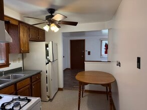 7226 W 63rd Pl in Summit, IL - Building Photo - Building Photo