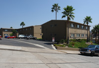 Grossmont Terrace in La Mesa, CA - Foto de edificio - Building Photo