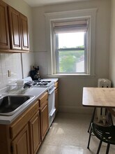 29 Worthington St, Unit 9 in Roxbury Crossing, MA - Foto de edificio - Building Photo