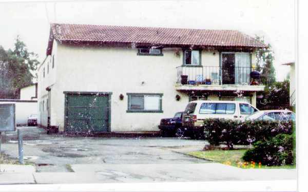 12711 Laurel St in Lakeside, CA - Foto de edificio - Building Photo