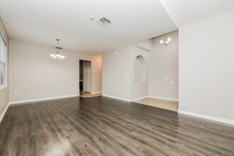 11740 Colony Lakes Blvd in New Port Richey, FL - Building Photo - Building Photo