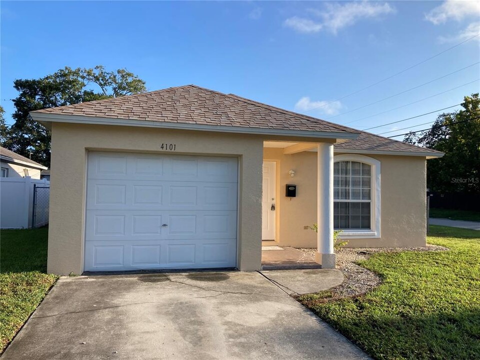 4101 37th Ave N in St. Petersburg, FL - Building Photo