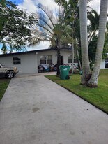 26925 SW 145th Ave in Homestead, FL - Building Photo