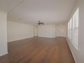 4604 Woodstock Dr in Georgetown, TX - Building Photo - Building Photo