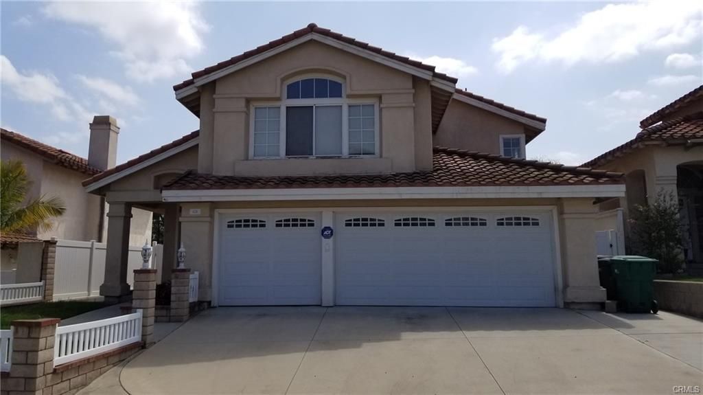 424 Dylan Dr in Corona, CA - Building Photo