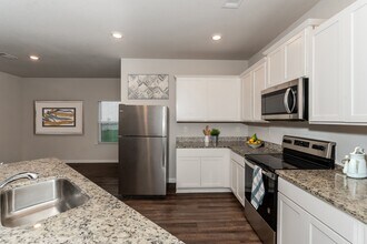 3302 Bridgewood Dr in Macon, GA - Building Photo - Building Photo