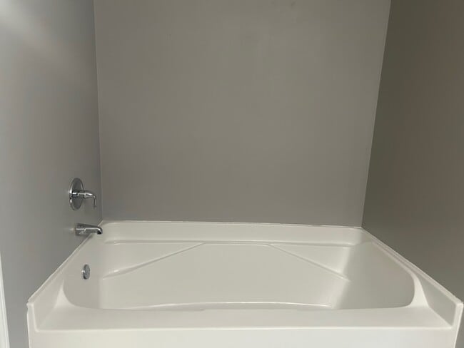 285 Partisan Dr in Phenix City, AL - Building Photo - Building Photo