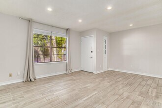 207 McClure Dr in Gulf Breeze, FL - Building Photo - Building Photo