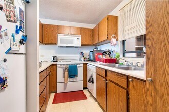 98-351-351 Koauka Loop in Aiea, HI - Building Photo - Building Photo