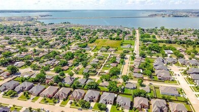 6912 Barolo Dr in Rowlett, TX - Building Photo - Building Photo