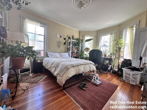 4 Montcalm Ave in Boston, MA - Building Photo - Building Photo