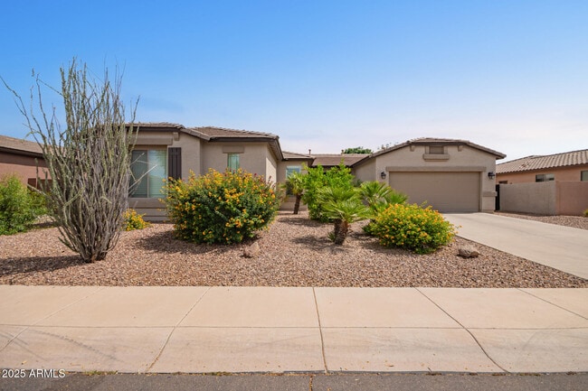 property at 3437 E Blue Ridge Pl