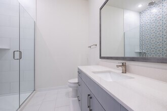 Oasis at Woodland in Magnolia, TX - Building Photo - Interior Photo