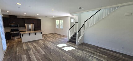 5357 Kirby Pl in Rohnert Park, CA - Building Photo - Building Photo