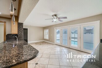 507 Edmonton Ct in Clearwater, FL - Building Photo - Building Photo