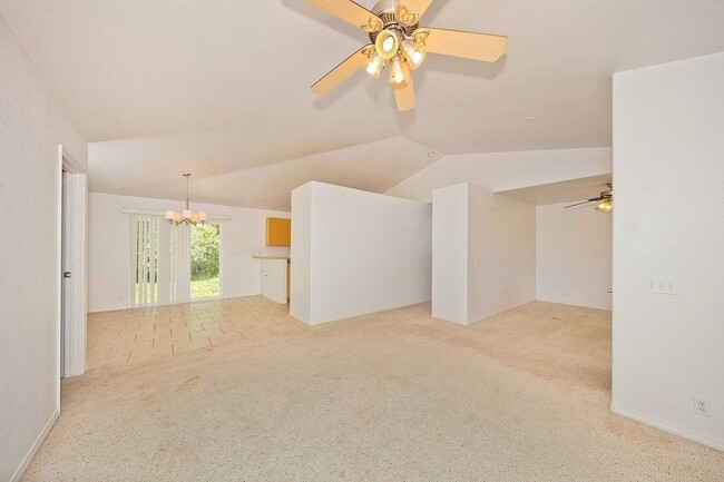 267 Chong St in Hilo, HI - Building Photo - Building Photo