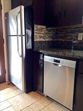 1105 N Milpas St, Unit A in Santa Barbara, CA - Building Photo - Building Photo