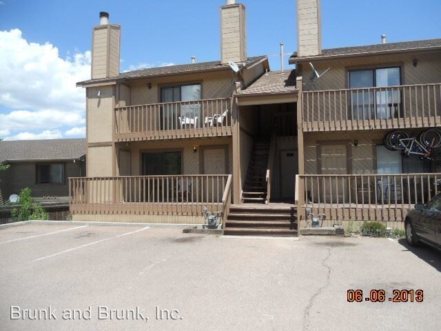 6807 Delmonico Dr in Colorado Springs, CO - Building Photo