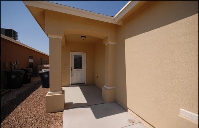 14302 Pancho Gonzalez Ct in El Paso, TX - Building Photo - Building Photo