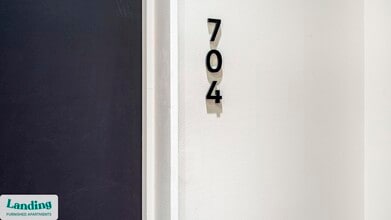 143 E Commerce St, Unit 804 in San Antonio, TX - Building Photo - Building Photo