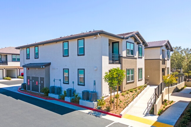 Ridgeway Apartments