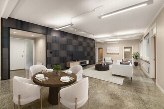 2560 Dexter Ave N in Seattle, WA - Building Photo - Building Photo