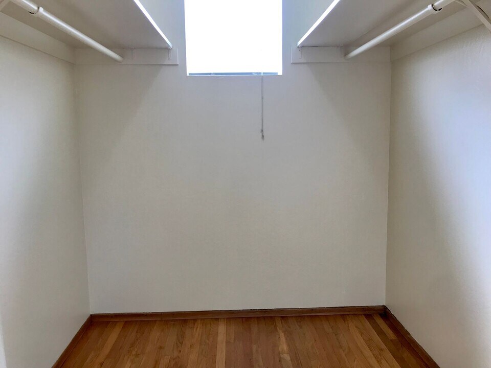 774 Park Way in South San Francisco, CA - Building Photo