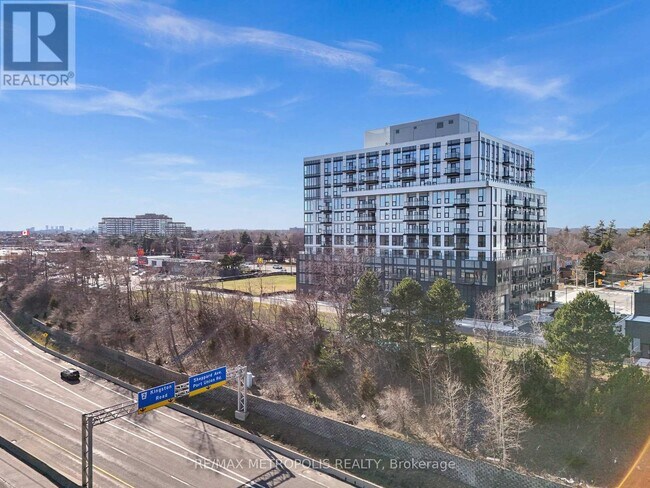 property at 7437 Kingston Rd