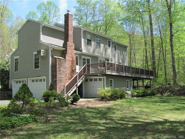 27 Katrina Cir in Bethel, CT - Building Photo - Building Photo