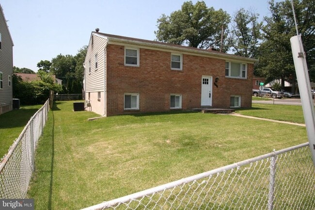property at 4601 Quimby Ave