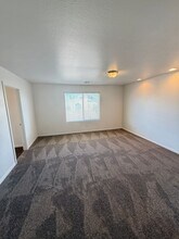 9353 Grand Reve St in Las Vegas, NV - Building Photo - Building Photo