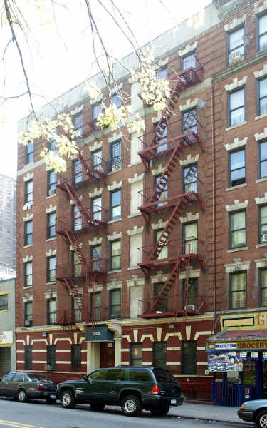 242-246 Bradhurst Ave in New York, NY - Building Photo