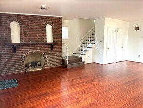 44 Fisher Ave in Tuckahoe, NY - Building Photo - Building Photo