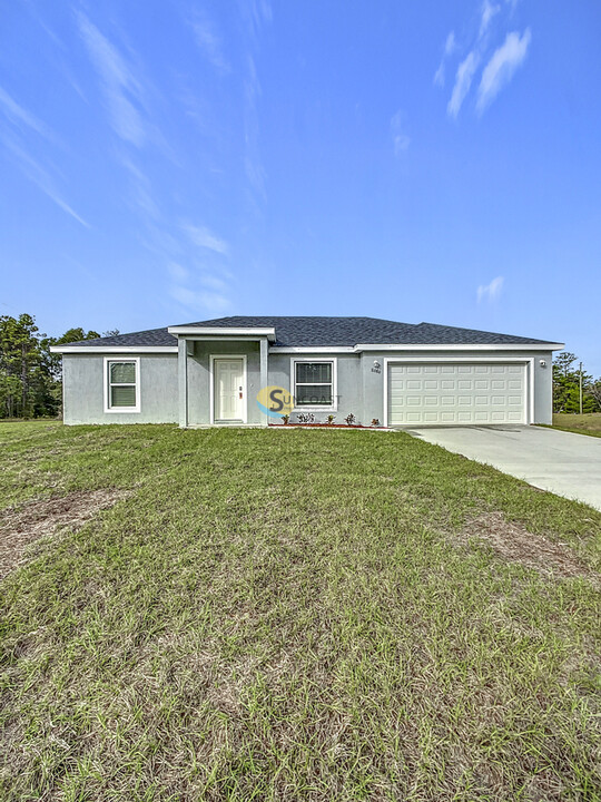 11080 N G Martinelli Blvd in Citrus Springs, FL - Building Photo