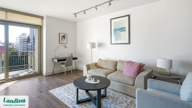 777 Preston St, Unit 8L