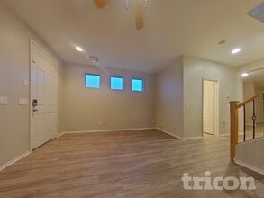 4036 W Pedro Ln in Phoenix, AZ - Building Photo - Building Photo